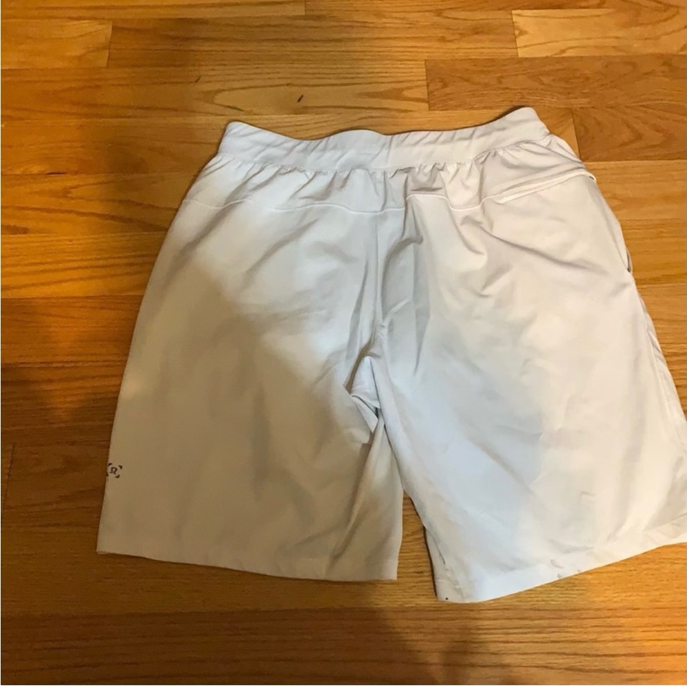 Men’s Lululemon shorts